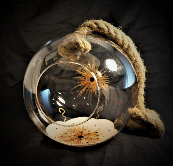 LE MONDE DE NAT- VERRE PEINT